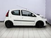 Peugeot 107 I Рестайлинг 2 Ростов-на-Дону  - изображение 19