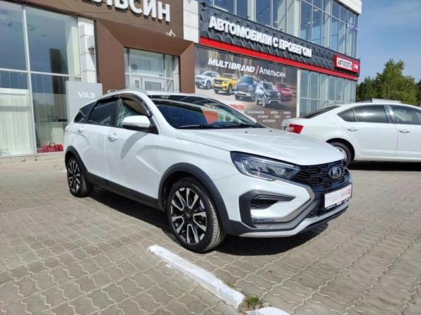 Lada (ВАЗ) Vesta I Рестайлинг (NG) с пробегом 2024 года, цена 1 612 434 рубля, 26390 км, универсал, Автокод Объявления