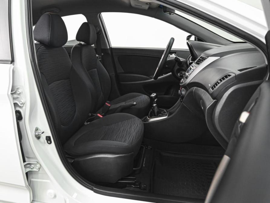 Hyundai Solaris I Рестайлинг Ставрополь  - изображение 8
