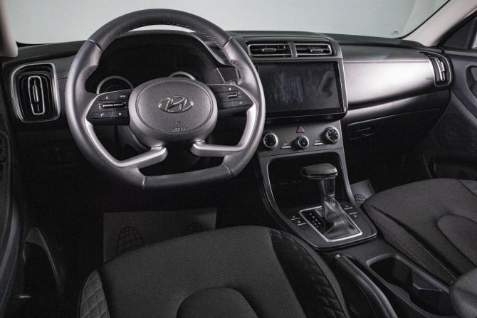 Hyundai Creta II с пробегом 2021 года, цена 2 449 000 рублей, 1239 км, внедорожник, Автокод Объявления