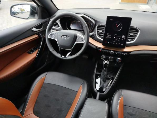 Lada (ВАЗ) Vesta I Рестайлинг (NG) с пробегом 2025 года, цена 1 750 000 рублей, 1734 км, универсал, Автокод Объявления