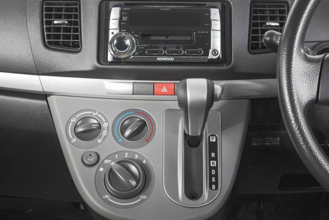 Daihatsu Move IV с пробегом 2009 года, цена 489 000 рублей, 152000 км, микровэн, Автокод Объявления