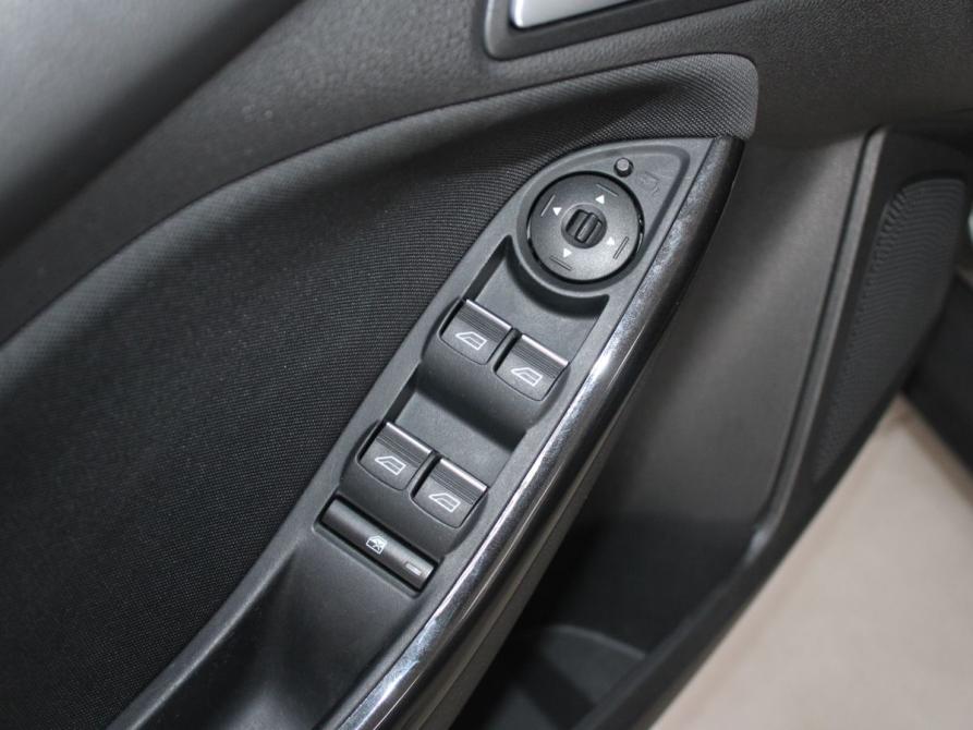 Ford Focus III Рестайлинг Старый Оскол  - изображение 12