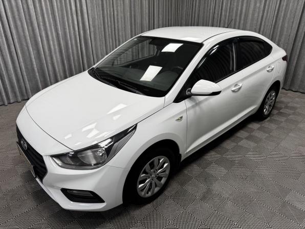 Hyundai Solaris II с пробегом 2019 года, цена 1 370 000 рублей, 84017 км, седан, Автокод Объявления