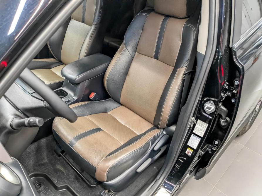 Toyota RAV4 IV (XA40) Рестайлинг Москва  - изображение 20