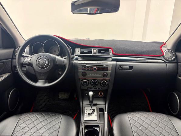 Mazda 3 I (BK) Рестайлинг с пробегом 2006 года, цена 549 000 рублей, 252249 км, седан, Автокод Объявления
