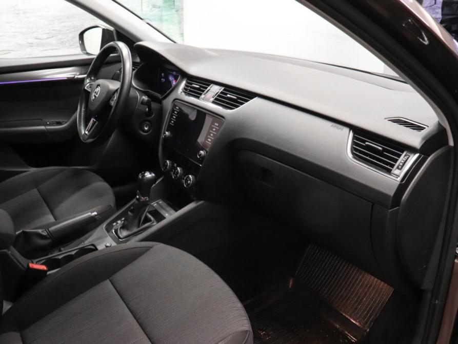 Skoda Octavia III (A7) Рестайлинг Химки  - изображение 6