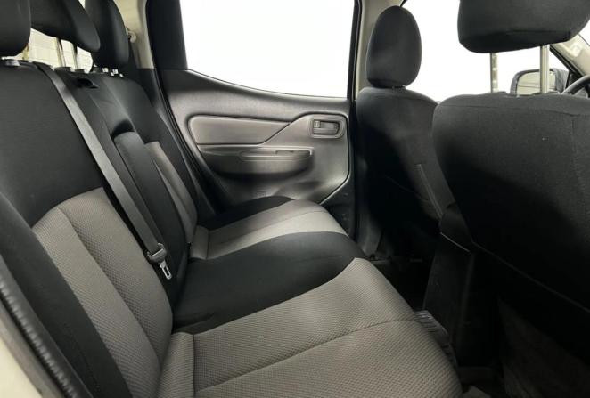 Mitsubishi L200 V с пробегом 2017 года, цена 2 350 000 рублей, 86825 км, offers.body_type.unknown, Автокод Объявления