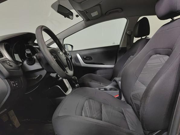 Kia Ceed II Рестайлинг с пробегом 2015 года, цена 870 000 рублей, 130000 км, хэтчбек, Автокод Объявления
