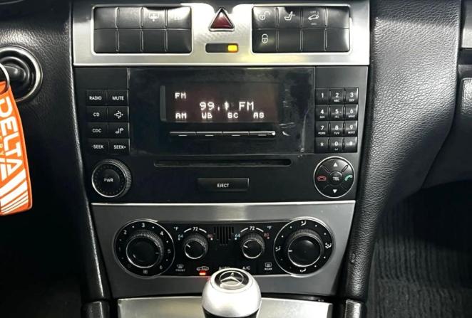 Mercedes-Benz C-Класс II (W203) Рестайлинг с пробегом 2005 года, цена 600 000 рублей, 278147 км, седан, Автокод Объявления