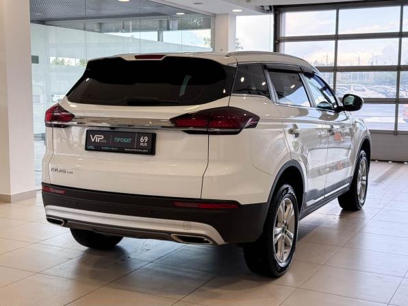 Geely Atlas Pro с пробегом 2024 года, цена 2 197 000 рублей, 32808 км, внедорожник, Автокод Объявления