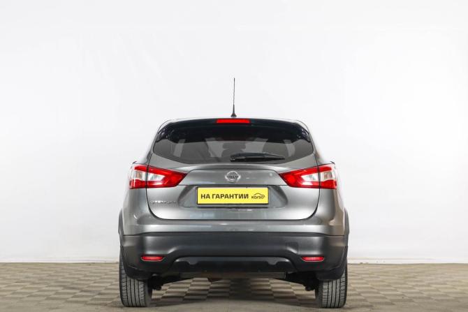 Nissan Qashqai II с пробегом 2015 года, цена 1 619 000 рублей, 184932 км, внедорожник, Автокод Объявления