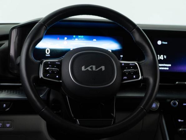 Kia Carnival IV с пробегом 2023 года, цена 4 835 046 рублей, 39743 км, минивэн, Автокод Объявления