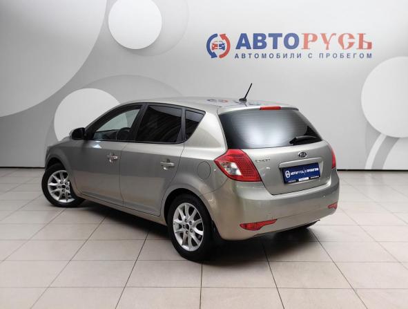 Kia Ceed I Рестайлинг с пробегом 2010 года, цена 675 000 рублей, 170000 км, хэтчбек, Автокод Объявления