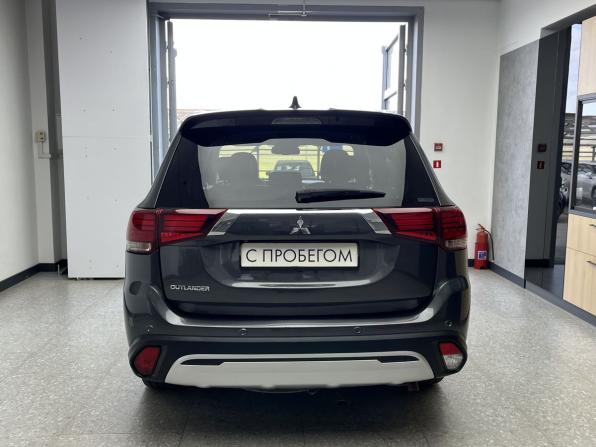 Mitsubishi Outlander III Рестайлинг 3 с пробегом 2020 года, цена 2 888 000 рублей, 65000 км, внедорожник, Автокод Объявления