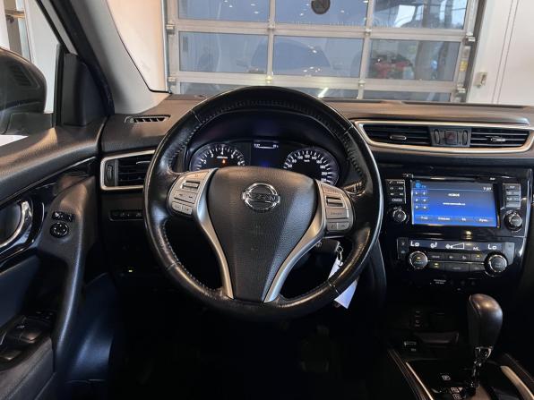 Nissan Qashqai II с пробегом 2018 года, цена 1 720 000 рублей, 164328 км, внедорожник, Автокод Объявления