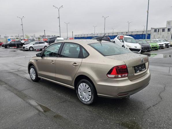 Volkswagen Polo V Рестайлинг с пробегом 2017 года, цена 1 344 995 рублей, 51380 км, седан, Автокод Объявления