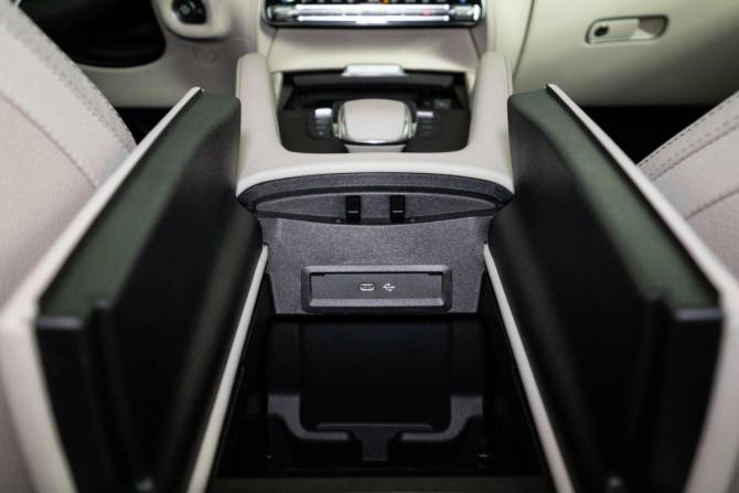 Новый Mercedes-Benz GLE II (V167) Рестайлинг 2025 года, цена 17 600 000 рублей, внедорожник, Автокод Объявления