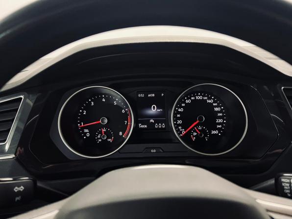 Volkswagen Tiguan II Рестайлинг с пробегом 2022 года, цена 3 150 000 рублей, 54805 км, внедорожник, Автокод Объявления