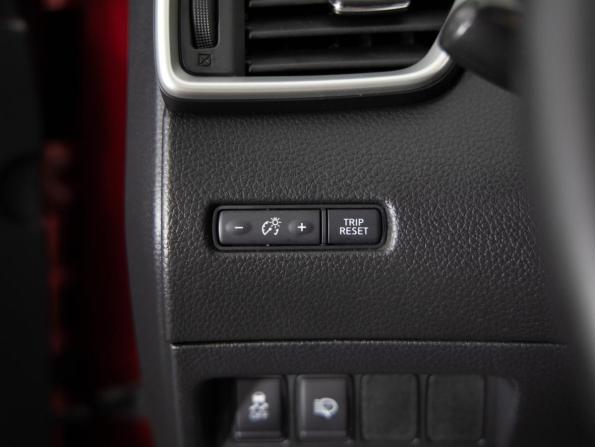 Nissan Qashqai II с пробегом 2016 года, цена 1 625 000 рублей, 181555 км, внедорожник, Автокод Объявления