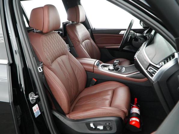BMW X7 I (G07) с пробегом 2021 года, цена 9 558 888 рублей, 42311 км, внедорожник, Автокод Объявления