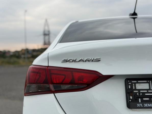 Hyundai Solaris II с пробегом 2019 года, цена 780 000 рублей, 350200 км, седан, Автокод Объявления