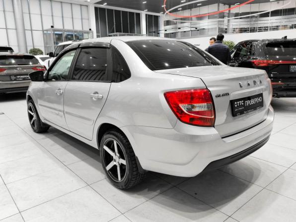 Lada (ВАЗ) Granta I Рестайлинг с пробегом 2022 года, цена 665 000 рублей, 84691 км, седан, Автокод Объявления
