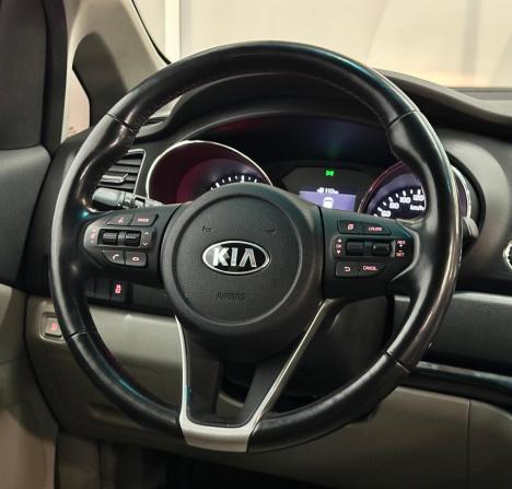 Kia Carnival III с пробегом 2018 года, цена 2 770 000 рублей, 111200 км, минивэн, Автокод Объявления