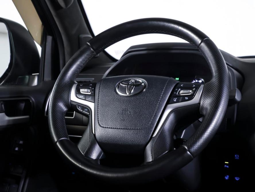 Toyota Land Cruiser Prado 150 Series Рестайлинг 3 Москва  - изображение 14