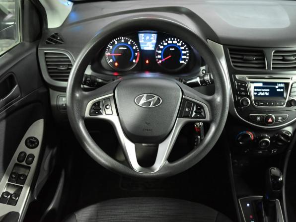 Hyundai Solaris I Рестайлинг с пробегом 2014 года, цена 1 150 000 рублей, 163842 км, седан, Автокод Объявления