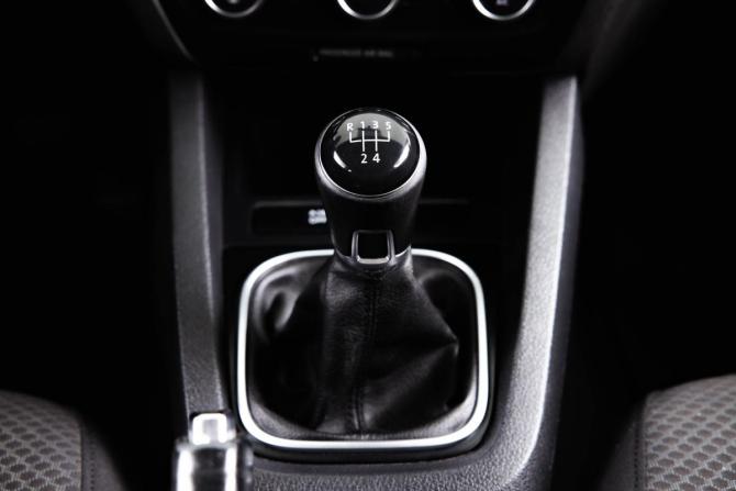 Volkswagen Jetta VI с пробегом 2013 года, цена 949 000 рублей, 253133 км, седан, Автокод Объявления