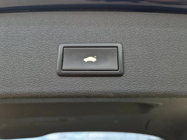 Audi Q5 I (8R) с пробегом 2010 года, цена 1 000 000 рублей, 308420 км, внедорожник, Автокод Объявления