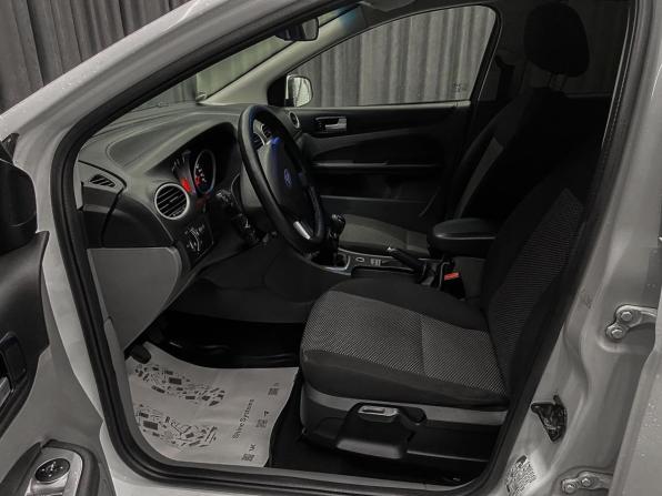 Ford Focus II Рестайлинг с пробегом 2011 года, цена 660 000 рублей, 259000 км, хэтчбек, Автокод Объявления