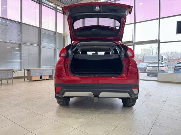 Mitsubishi Eclipse Cross I с пробегом 2018 года, цена 1 560 000 рублей, 193530 км, внедорожник, Автокод Объявления