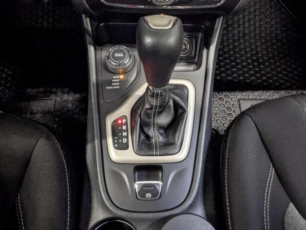 Jeep Cherokee V (KL) с пробегом 2014 года, цена 1 830 000 рублей, 113676 км, внедорожник, Автокод Объявления