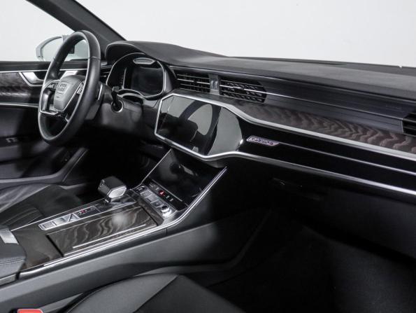 Audi A6 V (C8) с пробегом 2022 года, цена 4 644 000 рублей, 69541 км, седан, Автокод Объявления