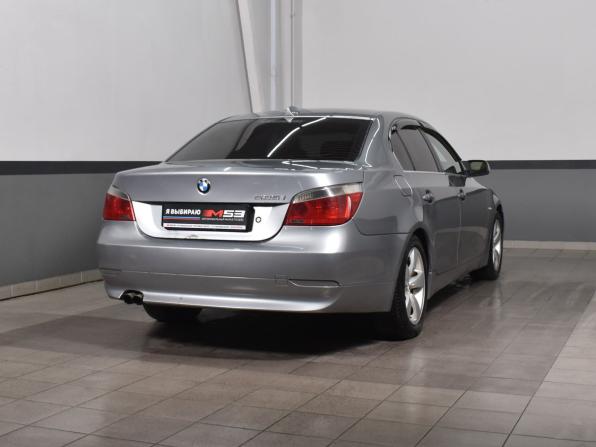 BMW 5 серии V (E60/E61) с пробегом 2005 года, цена 1 099 997 рублей, 320581 км, седан, Автокод Объявления