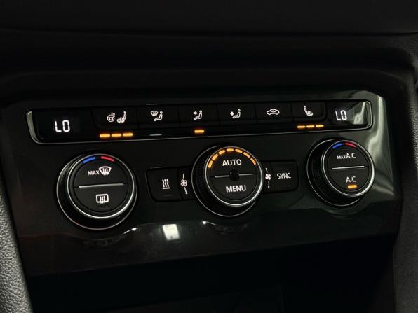 Volkswagen Tiguan II с пробегом 2020 года, цена 3 899 000 рублей, 85007 км, внедорожник, Автокод Объявления