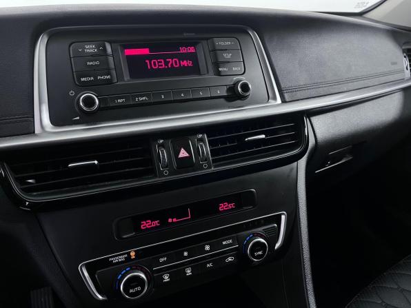 Kia Optima IV Рестайлинг с пробегом 2019 года, цена 1 350 000 рублей, 181016 км, седан, Автокод Объявления