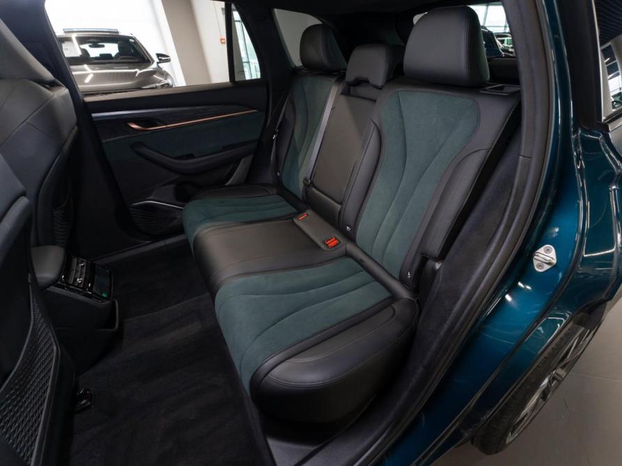 Geely Monjaro I Москва  - изображение 14