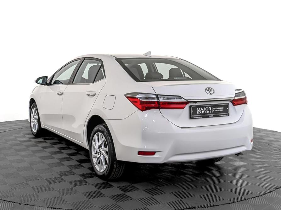 Toyota Corolla XI (E160 E170 E180) Рестайлинг 1 Москва  - изображение 7