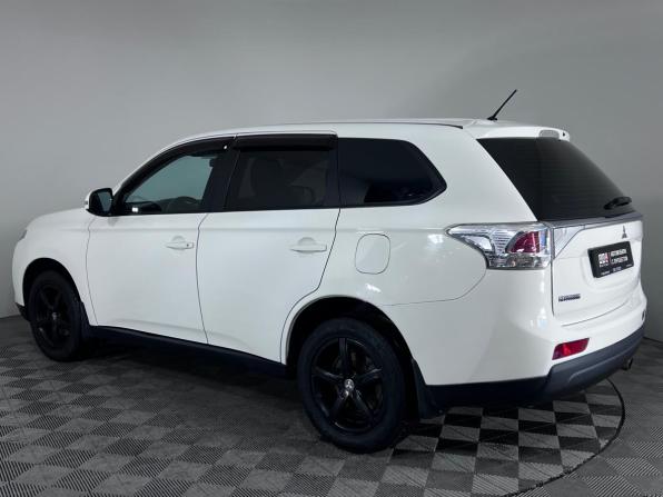 Mitsubishi Outlander III с пробегом 2013 года, цена 1 350 000 рублей, 146294 км, внедорожник, Автокод Объявления