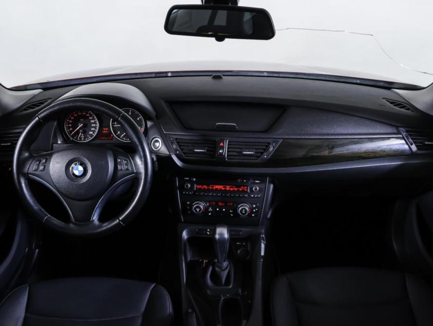 BMW X1 I (E84) Москва  - изображение 17