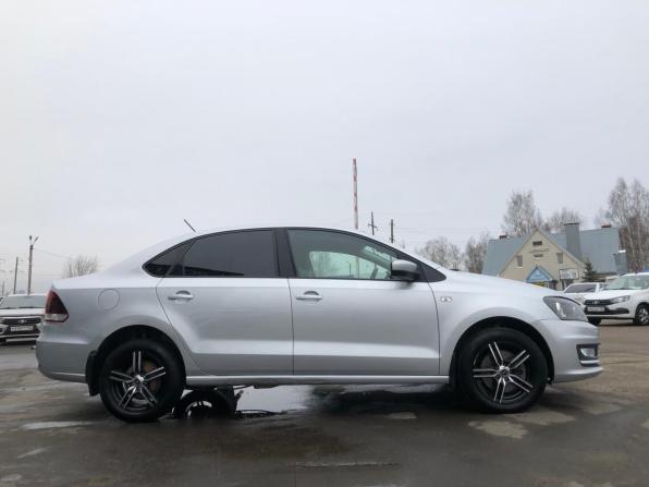 Volkswagen Polo V Рестайлинг с пробегом 2019 года, цена 1 260 000 рублей, 107365 км, седан, Автокод Объявления