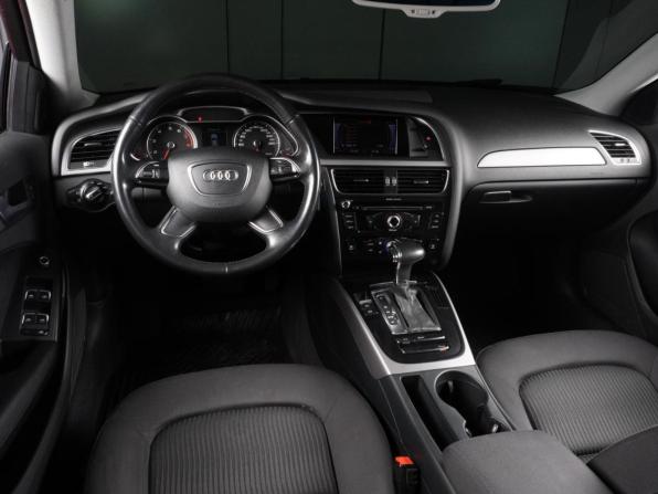 Audi A4 IV (B8) Рестайлинг с пробегом 2013 года, цена 1 445 000 рублей, 172098 км, седан, Автокод Объявления