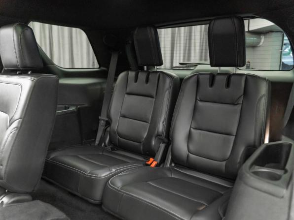 Ford Explorer V Рестайлинг с пробегом 2018 года, цена 2 450 000 рублей, 205511 км, внедорожник, Автокод Объявления