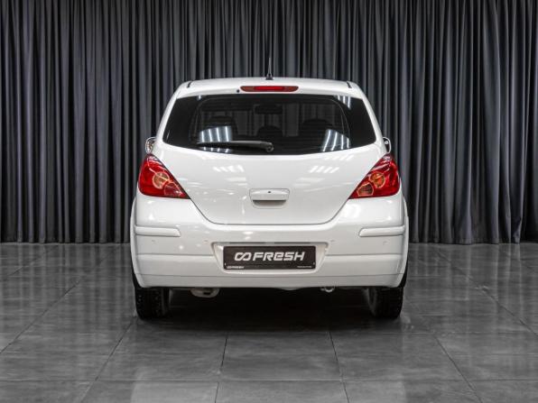 Nissan Tiida I Рестайлинг с пробегом 2011 года, цена 649 000 рублей, 250828 км, хэтчбек, Автокод Объявления