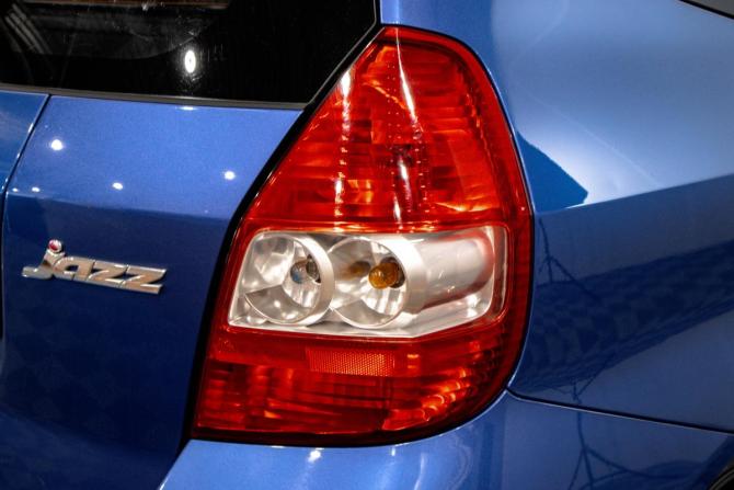 Honda Jazz I Рестайлинг с пробегом 2006 года, цена 599 000 рублей, 196200 км, хэтчбек, Автокод Объявления