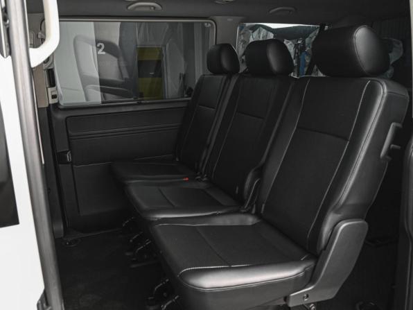 Volkswagen Caravelle T6 с пробегом 2015 года, цена 3 432 000 рублей, 231229 км, минивэн, Автокод Объявления