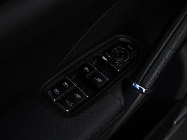 Porsche Cayenne II (958) с пробегом 2013 года, цена 2 977 077 рублей, 147685 км, внедорожник, Автокод Объявления